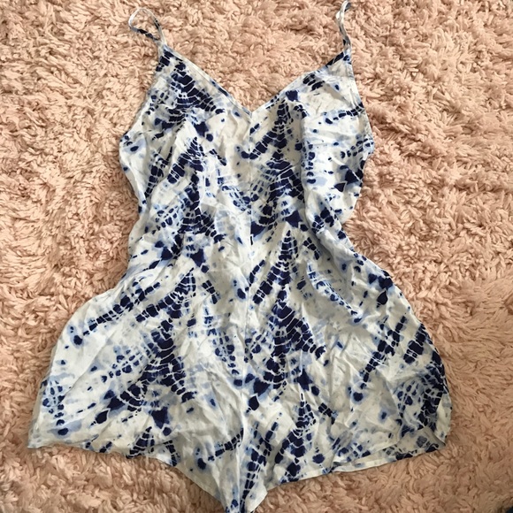 VS Tie Dye Romper! - Picture 2 of 5